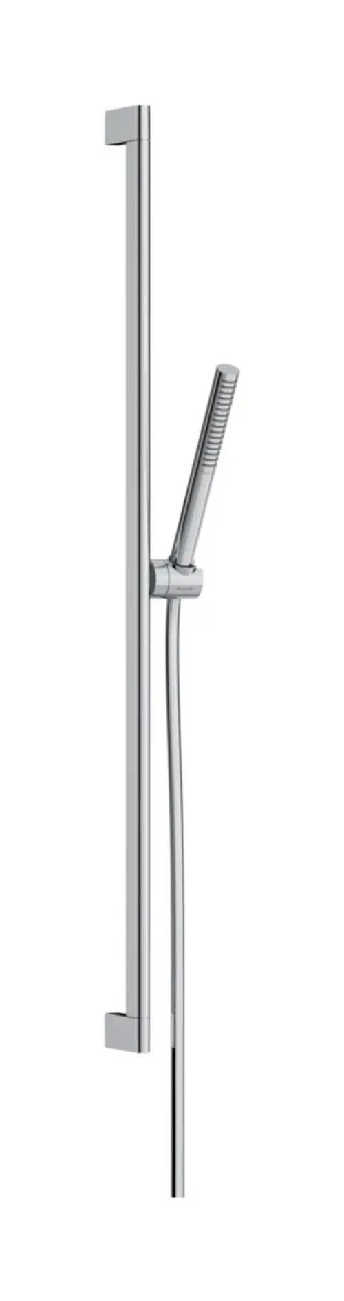 Chromfarbenes Hansgrohe Brauseset mit einer Handbrause, montiert an einer vertikalen Stange. Das Design ist schlicht und funktional.
